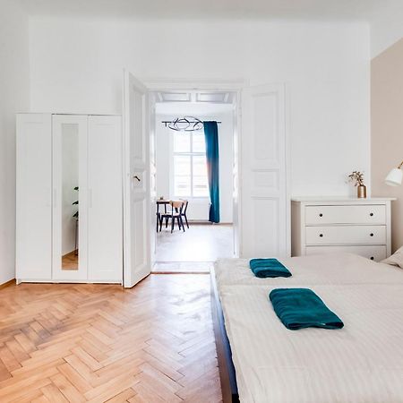 City Center Premium Apartment Prague Luaran gambar